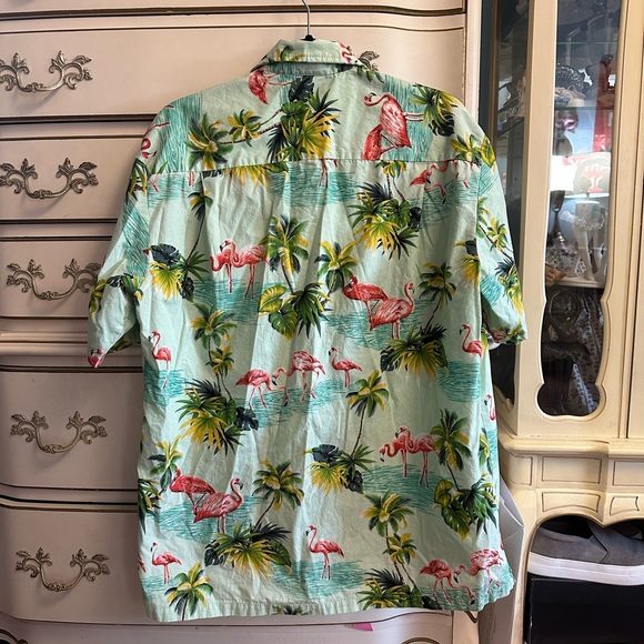 Pacific Legend Apparel Hawaiian Shirt - Picture 2 of 5